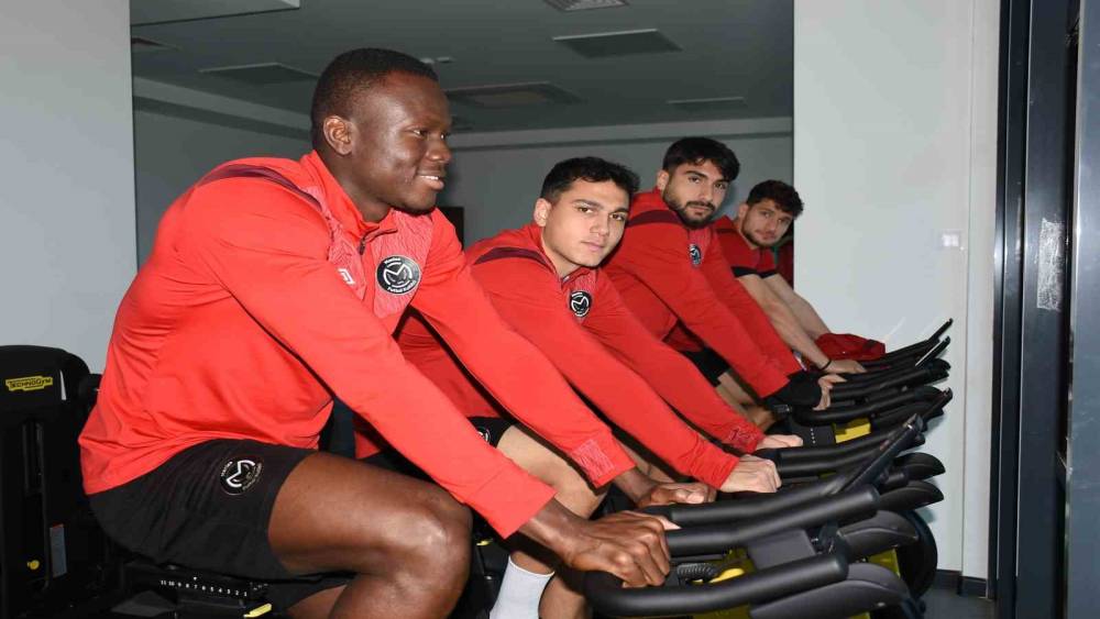 Manisa FK’da Karagümrük maçının hazırlıkları başladı
