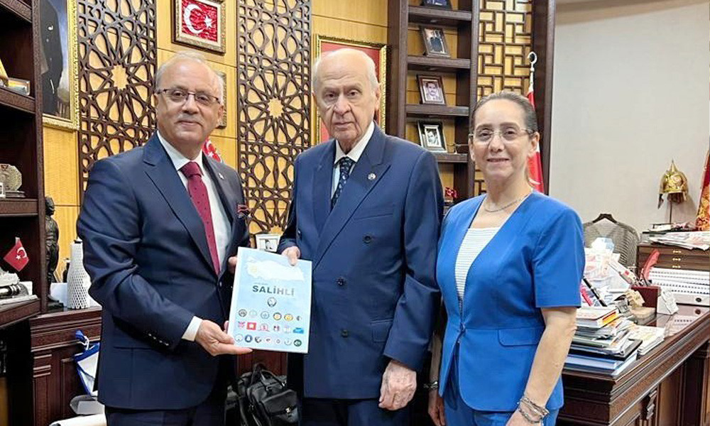 BAŞKAN KAYDA, SALİHLİ'NİN İL OLMASI İÇİN BAHÇELİ’DEN DESTEK İSTEDİ 