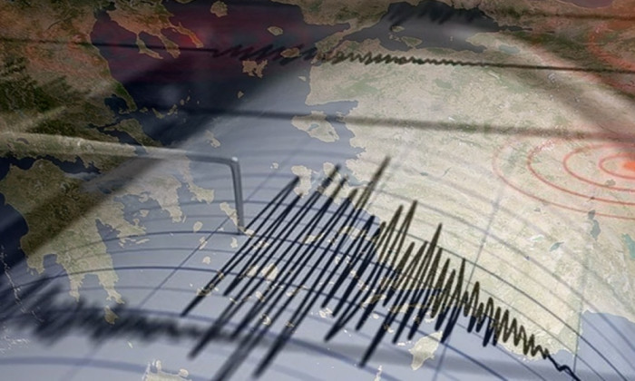 EGE’DE DEPREM HİSSEDİLDİ