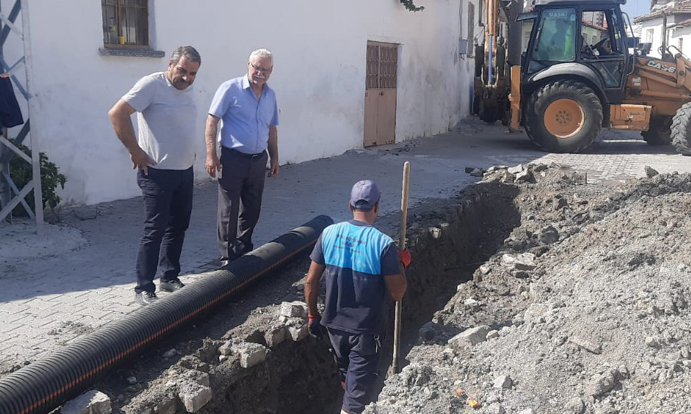 MASKİ’DEN DEREKÖY MAHALLESİ’NDE ALTYAPI ÇALIŞMASI