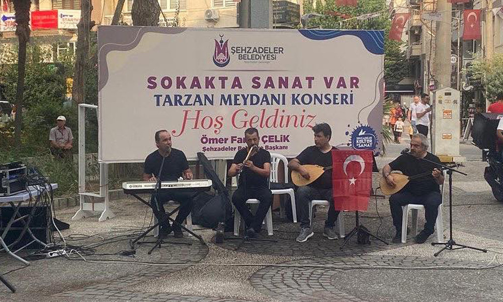 Şehzadeler’de coşkulu konser